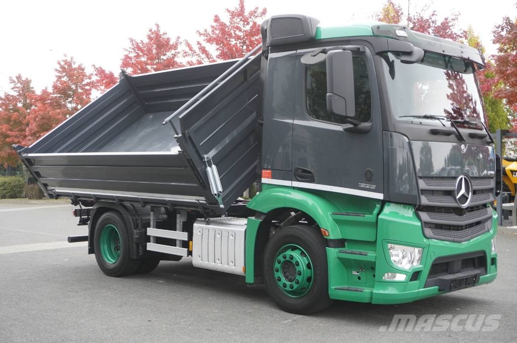 Mercedes-Benz Actros 1835 / 90 tho. km!!! / NEW 3-way tipper 傾卸式卡車