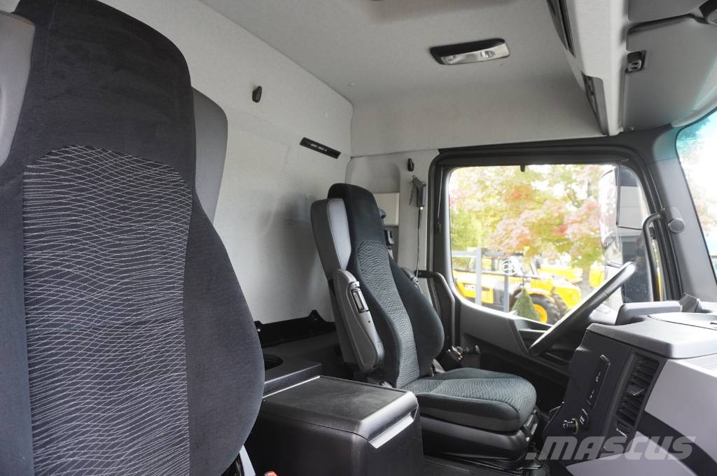 Mercedes-Benz Actros 1835 / 90 tho. km!!! / NEW 3-way tipper Tippbil