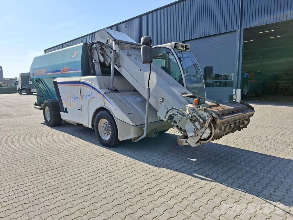 Storti Greyhound 180 علافات ماشية