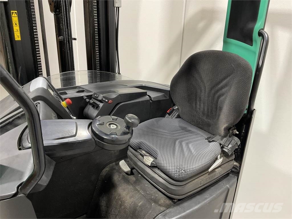 Mitsubishi RB16NH Empilhadores Elevadores
