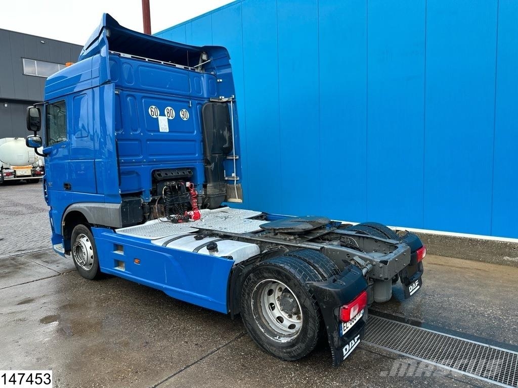 DAF XF 460 EURO 6, Retarder, ACC Vlačilci