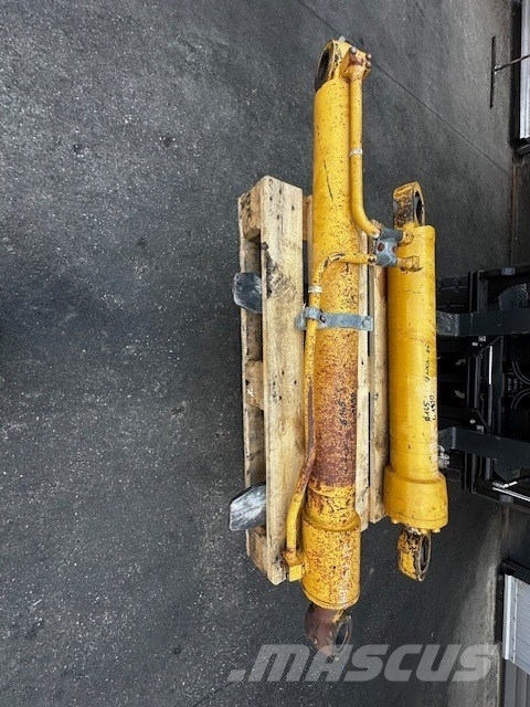 CAT 315/317 SILOWNIK HYDRAULICZNY Hydraulik