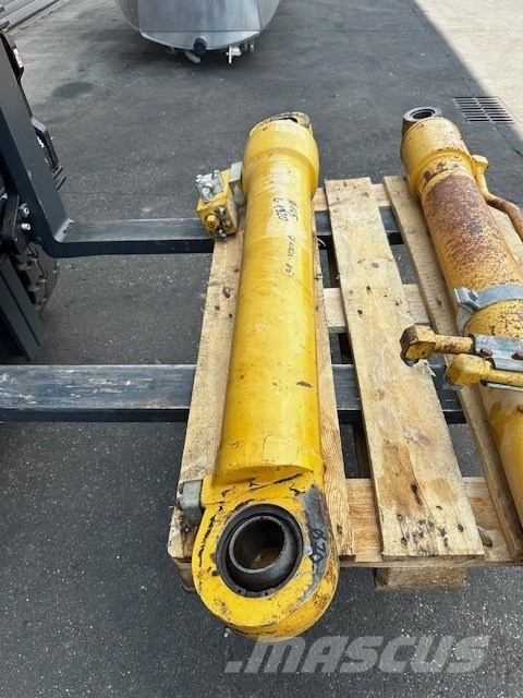 CAT 315/317 SILOWNIK HYDRAULICZNY Hydraulik