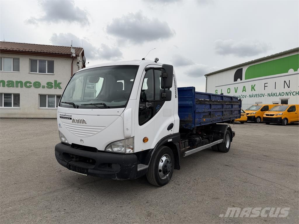 VIN 794 - AVIA D75-160 trojstranný vyklápač manual E5 Грузовики-Самосвалы