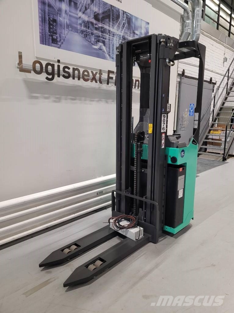 Mitsubishi SBR 16 N2 Stand-in stackers
