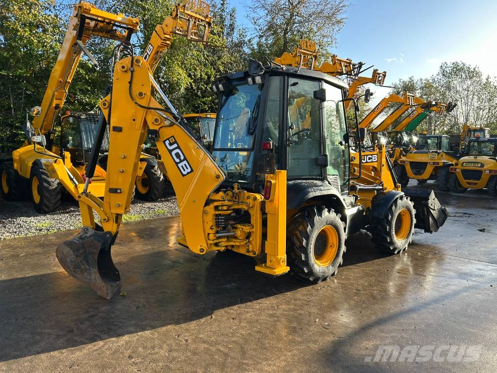 JCB 3CX Compact Backhoe