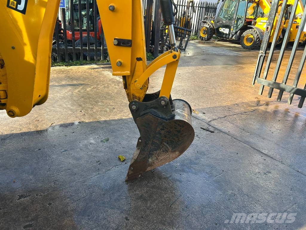 JCB 3CX Compact Backhoe