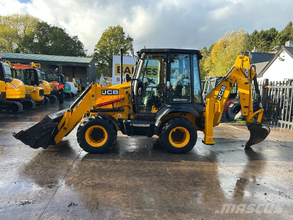JCB 3CX Compact Backhoe