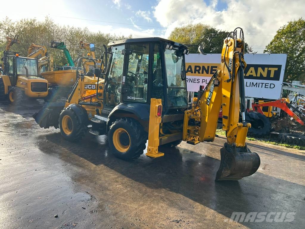 JCB 3CX Compact Backhoe