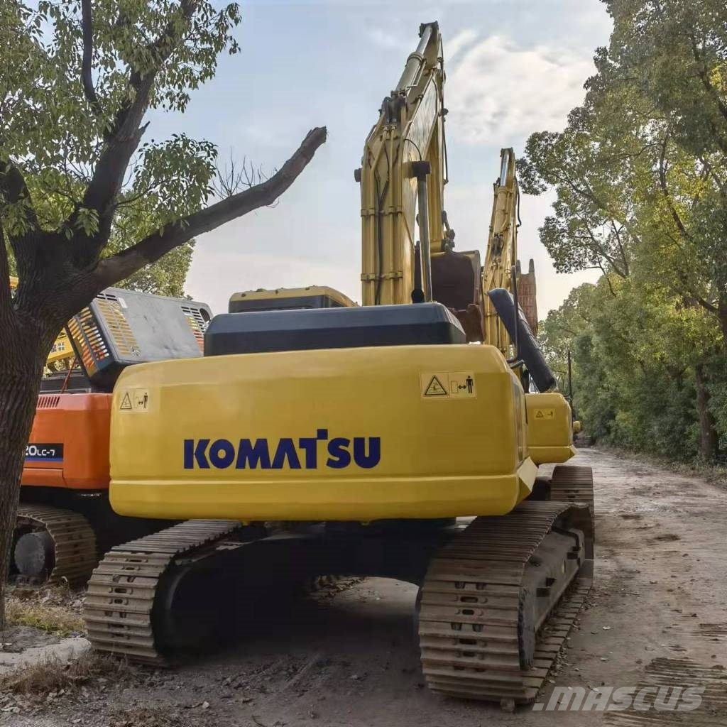 Komatsu PC 300 Εκσκαφείς με ερπύστριες