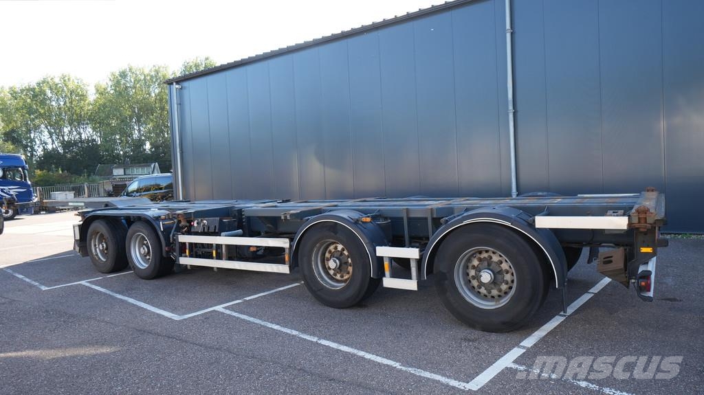 D-tec 4 axle adr breaker container chassis Konteinerveo poolhaagised