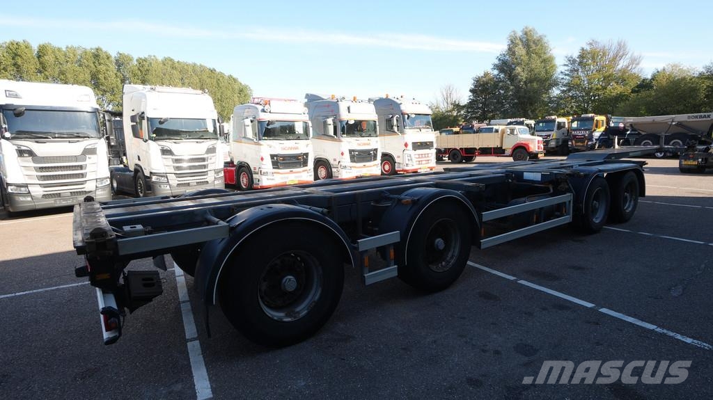 D-tec 4 axle breaker container chassis Konteinerveo poolhaagised