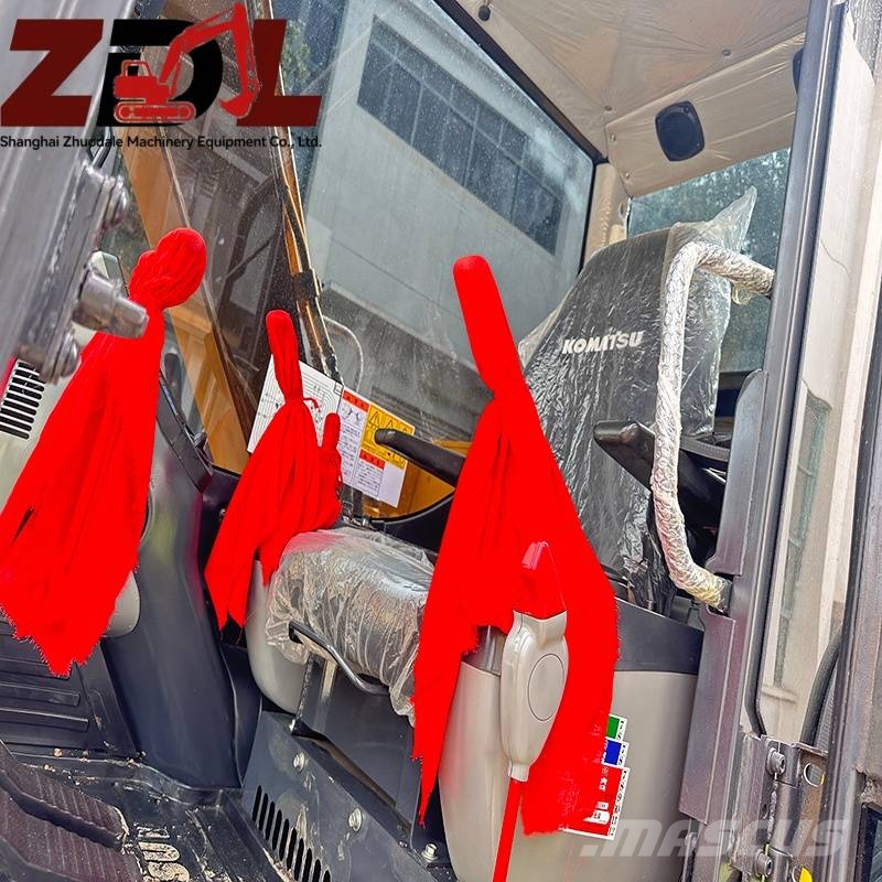 Komatsu PC 70 Escavatori medi 7t - 12t
