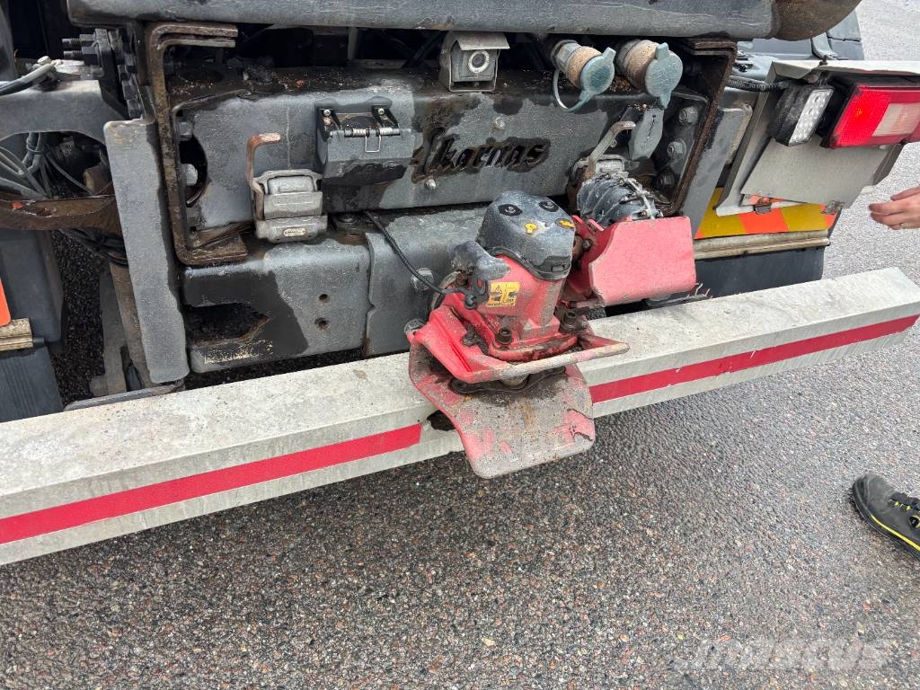 Volvo FM - HIAB 288 E-5 HIPRO Rol kiper kamioni s kukama za dizanje