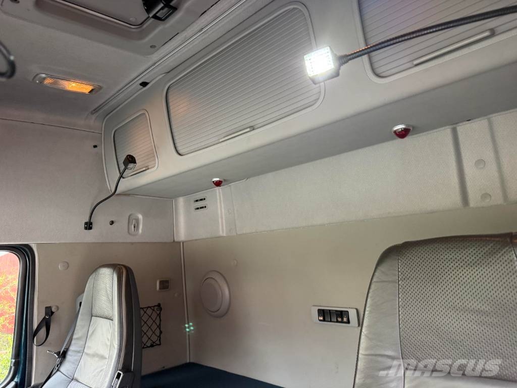 Volvo FMX500 8x4 Camiones grúa