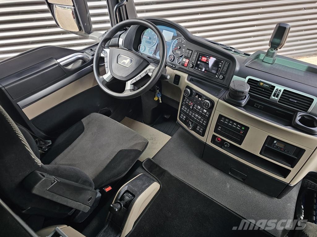 MAN TGS 35.510 8x4-4 BL / HMF 40 tm CRANE / KRAN Автокранове