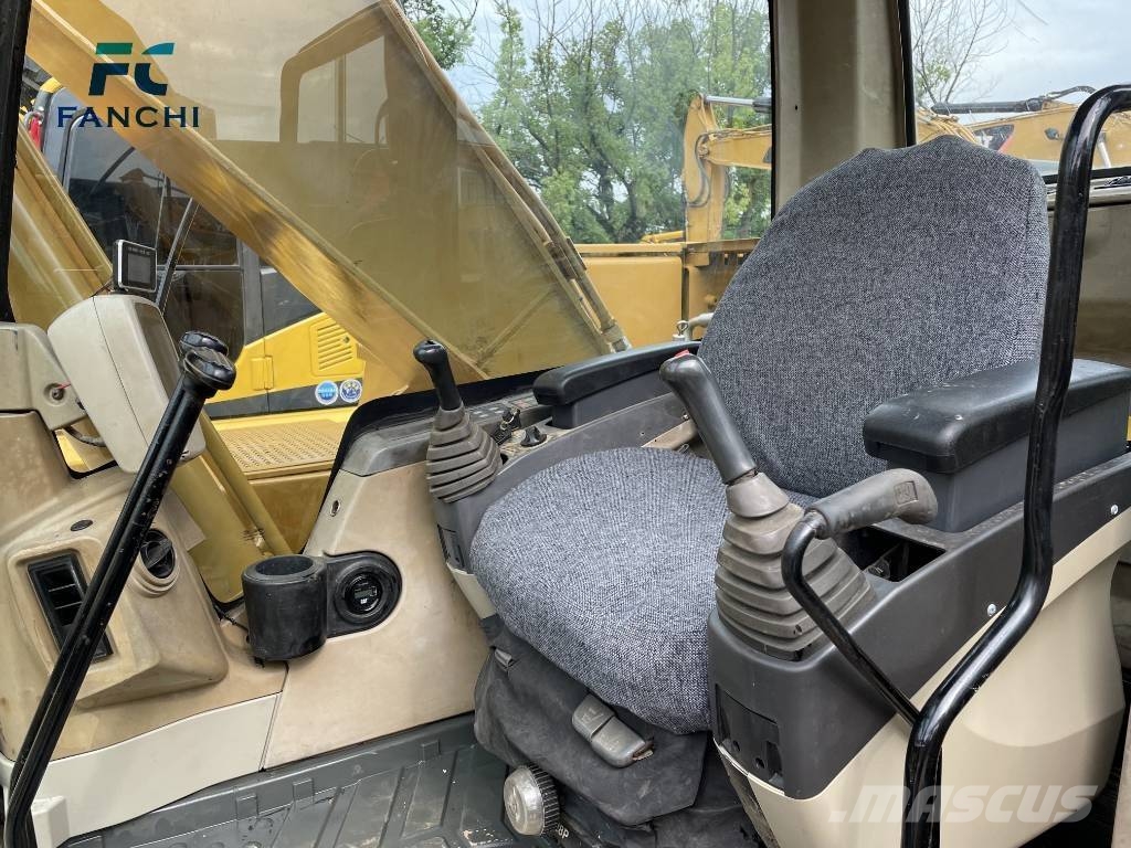CAT 320 C Vikšriniai ekskavatoriai