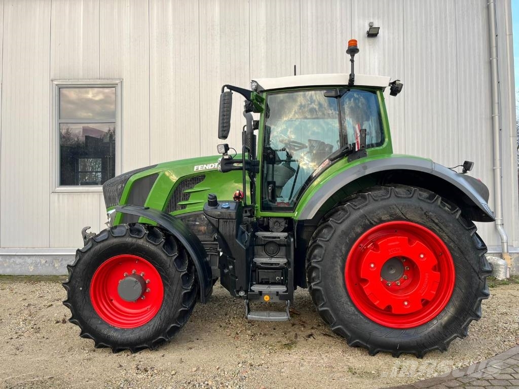 Fendt 828 S4 Profi Plus Traktori