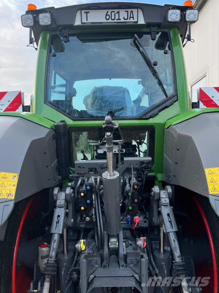 Fendt 828 S4 Profi Plus Traktori