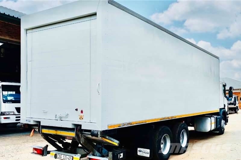 Scania P310 Otros camiones