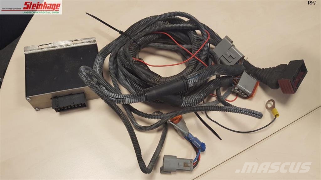 CAT Motoroptimierung CAT Akcesoria do kombajnów zbożowych