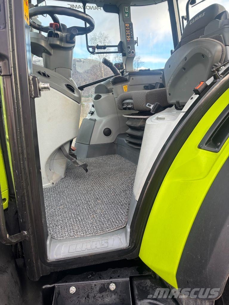 CLAAS Arion 470 Трактора
