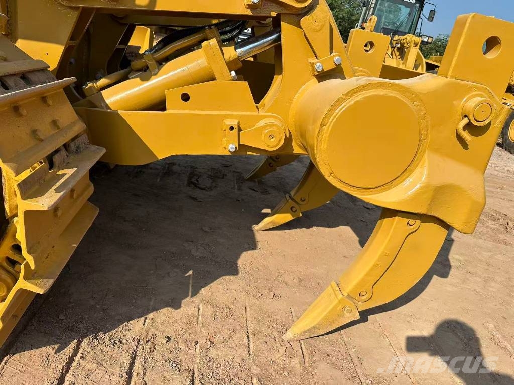 CAT D7G lánctalpas dózerek