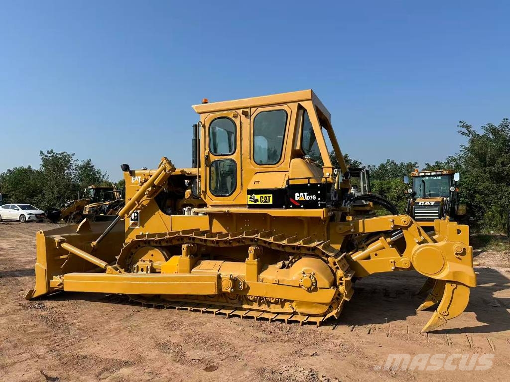 CAT D7G lánctalpas dózerek