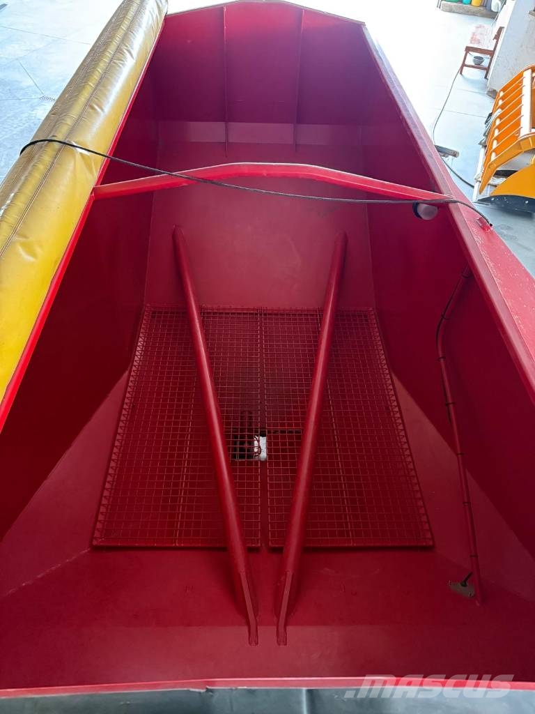 Väderstad spirit 400S مثاقيب