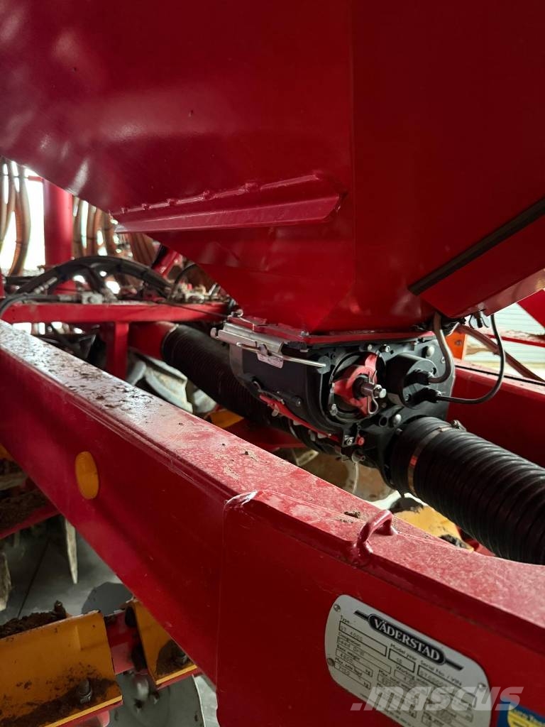 Väderstad spirit 400S مثاقيب