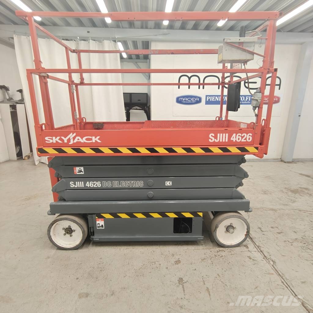 SkyJack SJ4626K Ollós emelők
