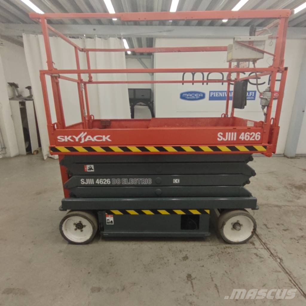 SkyJack SJ4626K Ollós emelők