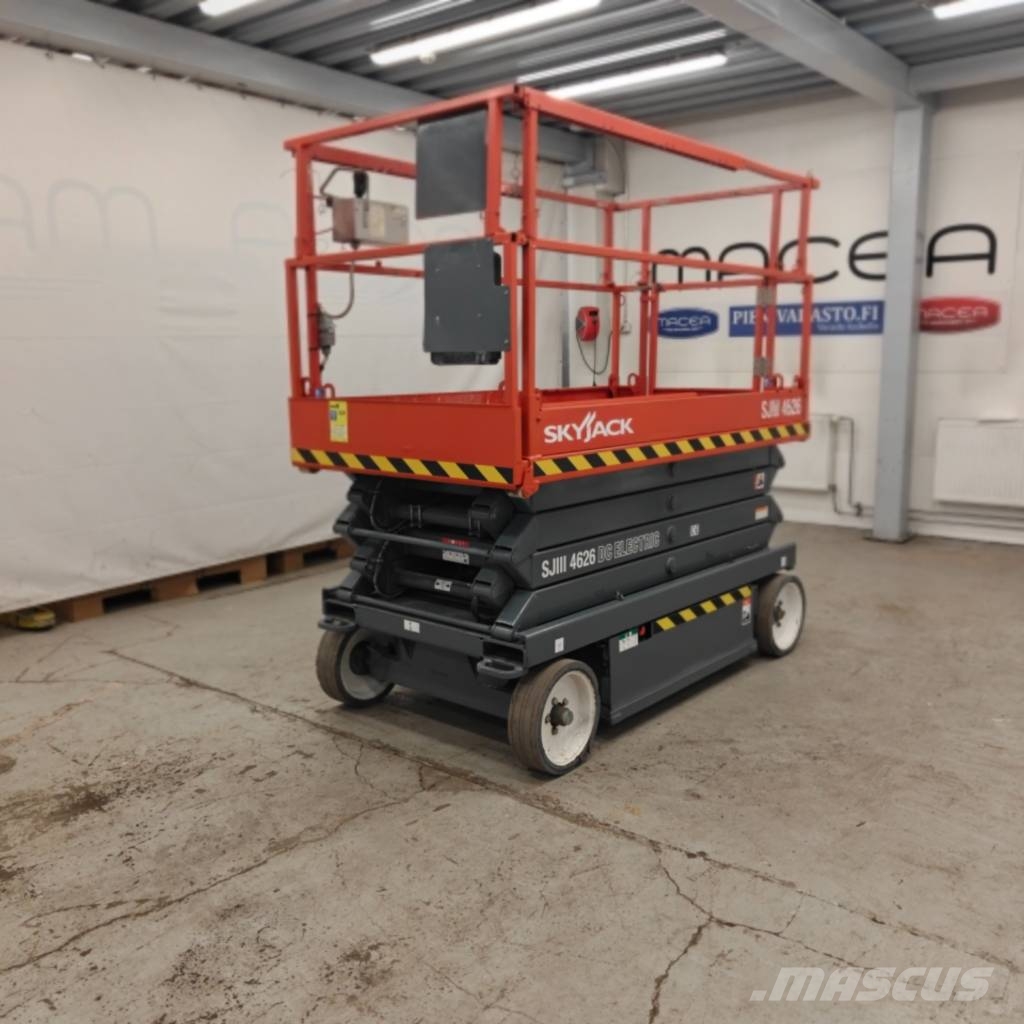 SkyJack SJ4626K Ollós emelők