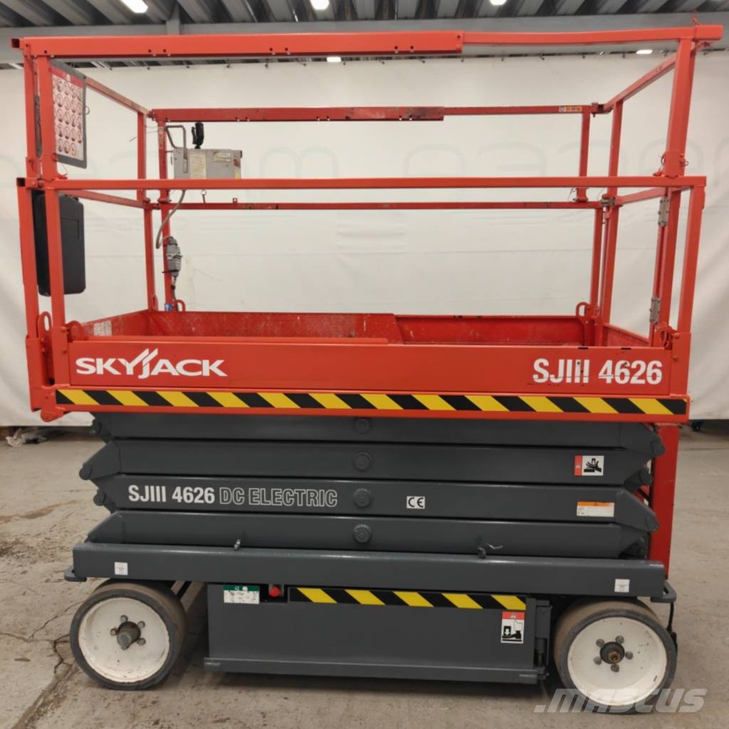 SkyJack SJ4626K Ollós emelők