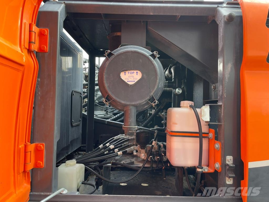 Doosan DX255LC-5 Rupsgraafmachines