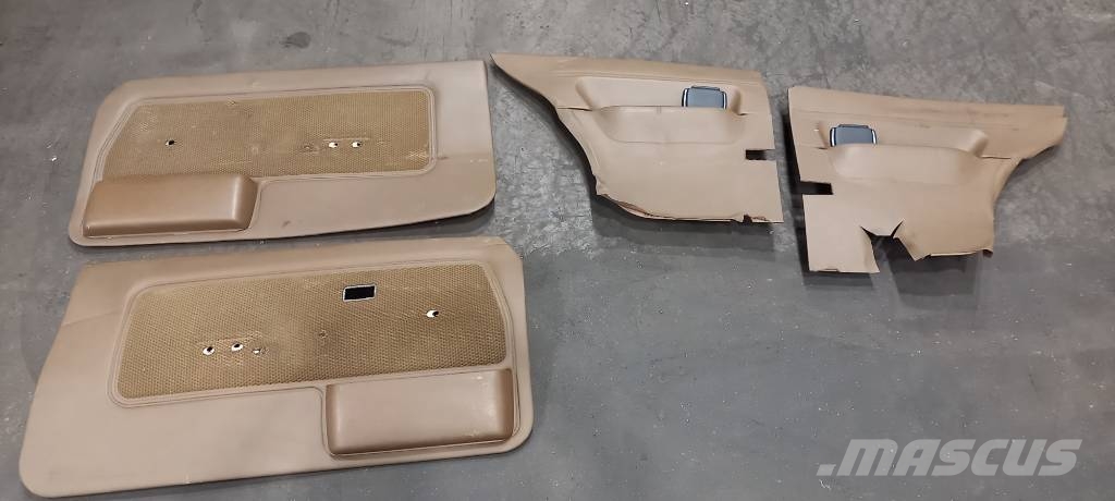 BMW 323I Cabinas