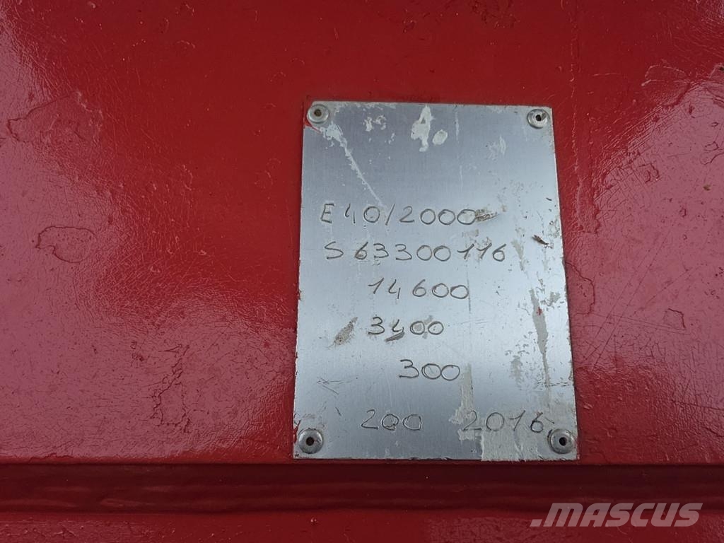  euromec clamshell 2000l sennebogen fuchs liebherr خطاطيف