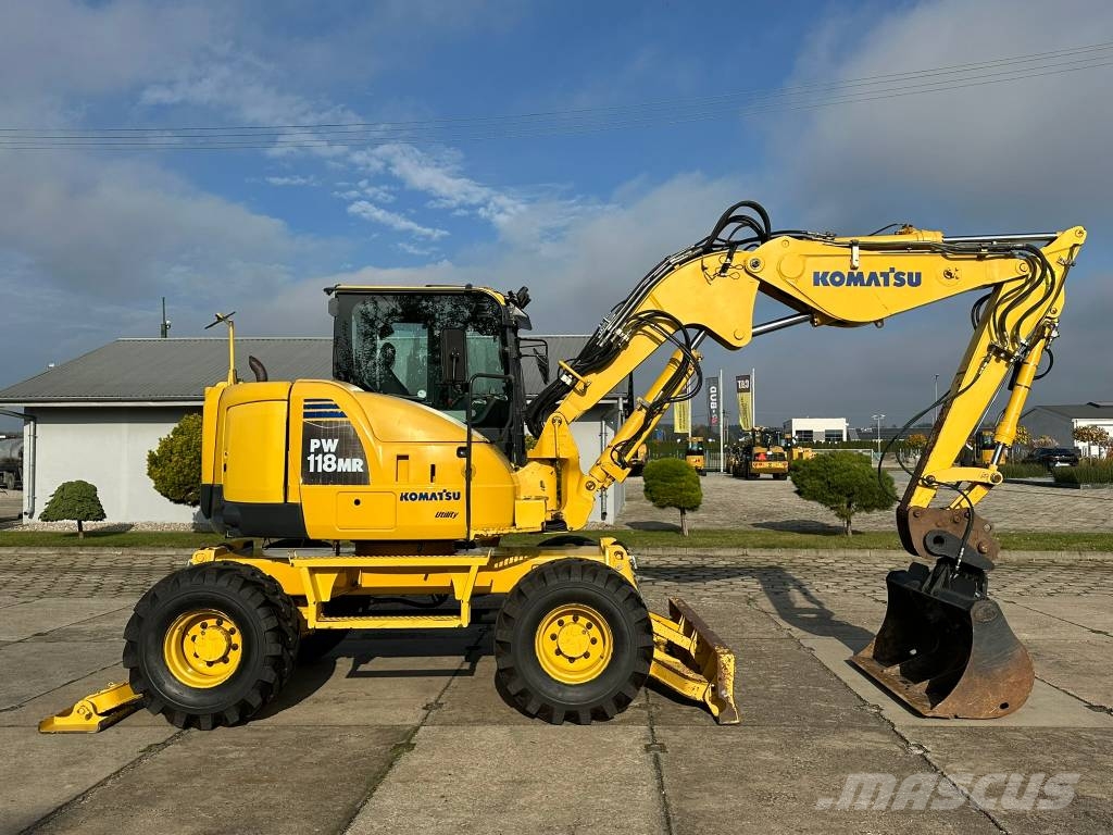 Komatsu PW 118 MR-8 Bagri na kolesih