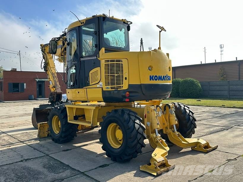 Komatsu PW 118 MR-8 Bagri na kolesih