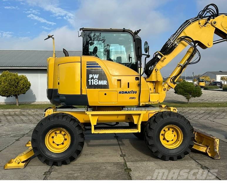Komatsu PW 118 MR-8 Escavadoras de rodas