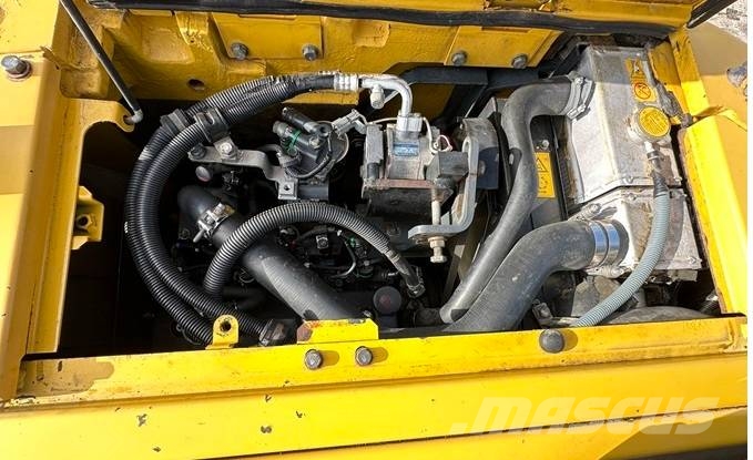Komatsu PW 118 MR-8 Escavadoras de rodas