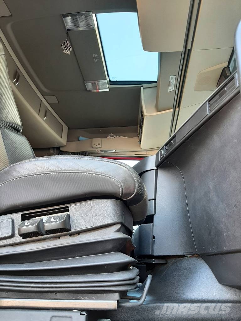 Volvo FH 13 Šasija ar kabīni