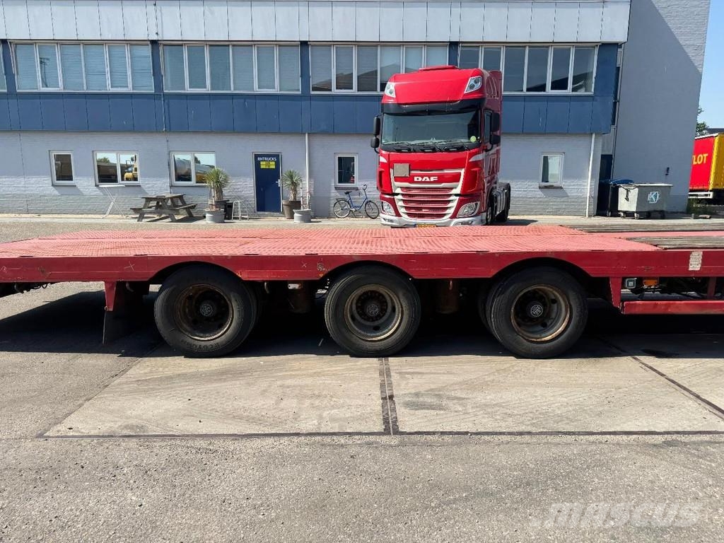 Nooteboom MCO-48-03 / 51 Ton / 26,8m Total / Forced Steering Låg lastande semi trailer