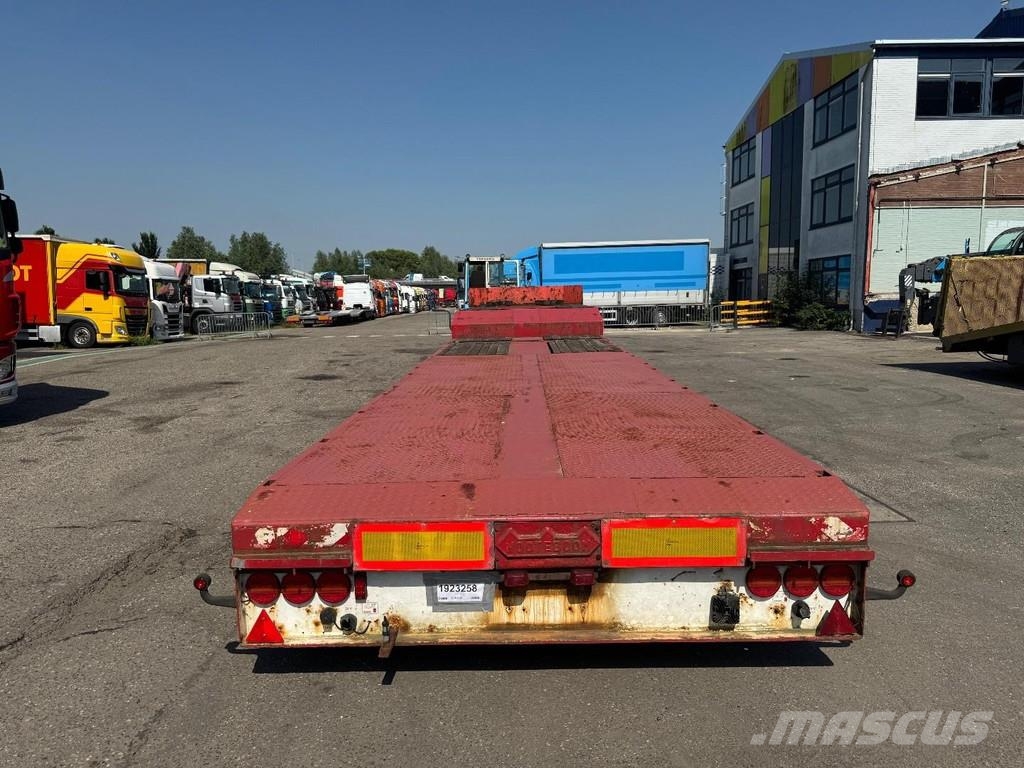 Nooteboom MCO-48-03 / 51 Ton / 26,8m Total / Forced Steering Låg lastande semi trailer