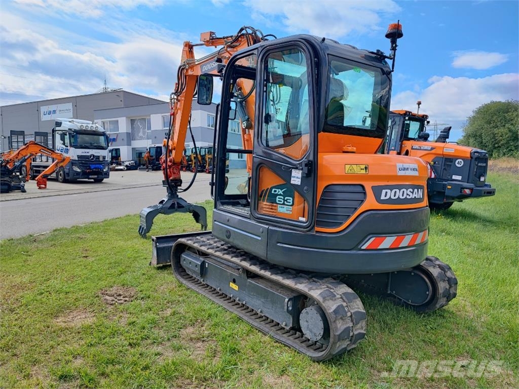 Doosan Doosen DX63-3 Verstellausleger Kettenbagger Minigraafmachines < 7t