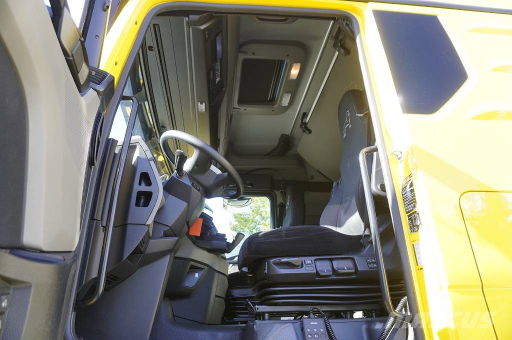 MAN TGX 26.510 6×2-4 / Krone 18 EPAL refrigerator Caminhões com temperatura controlada