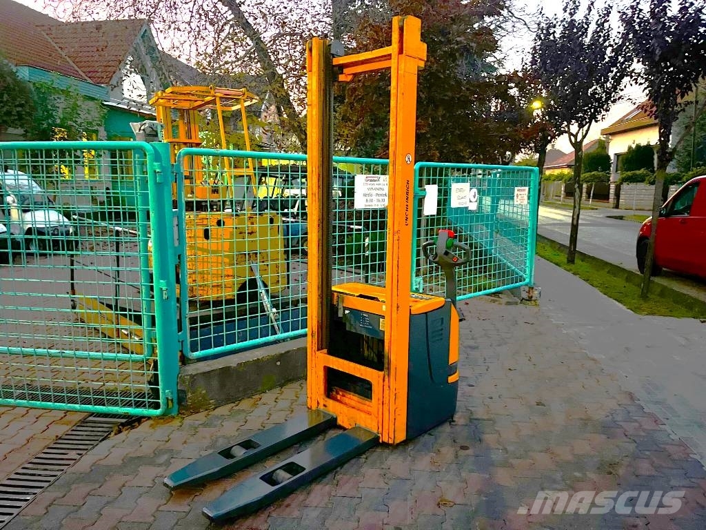 Jungheinrich EJC 12 V-3823 Zelfrijdende stapelaars