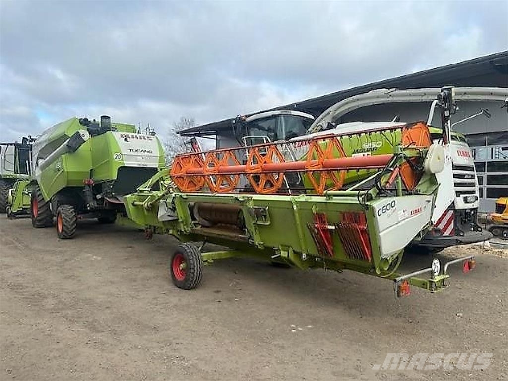 CLAAS Tucano 430 Mähdrescher