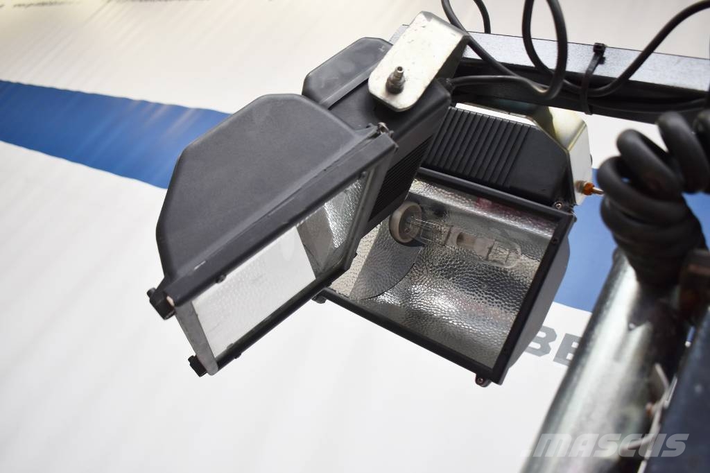 Generac Tower Light CTF 10 Mt Flutlichtmast ohne Motor Gradbeništvo - drugo