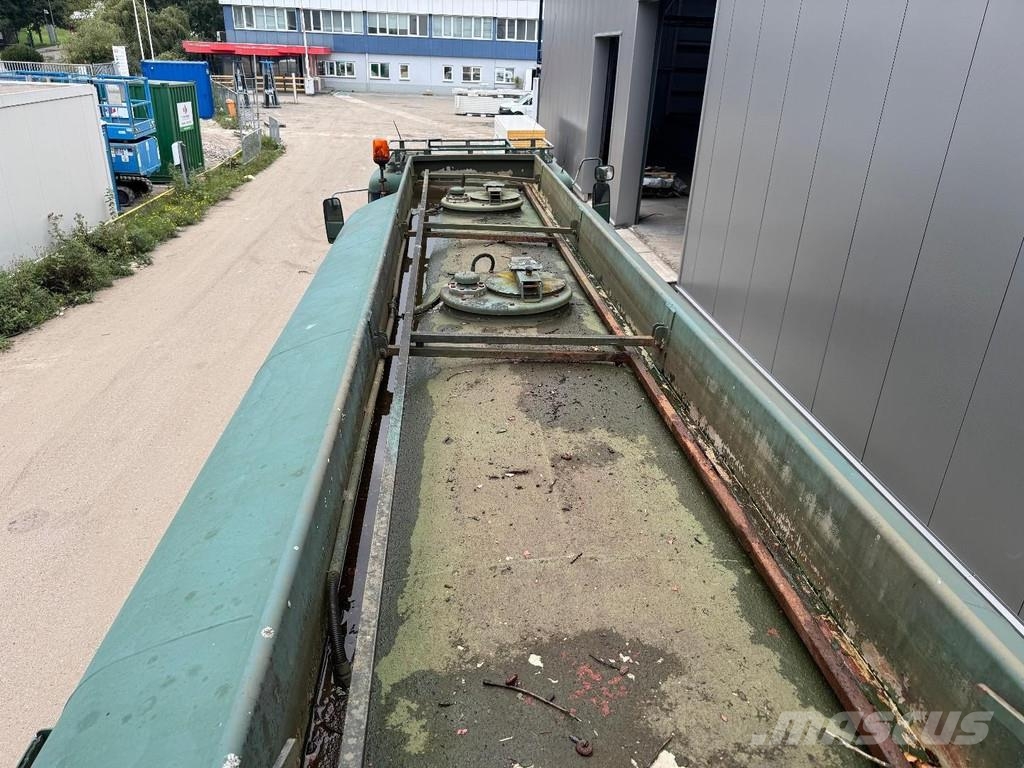 Volvo N10 6X4 Robson-Drive + TANK 14.000 LITER Anders